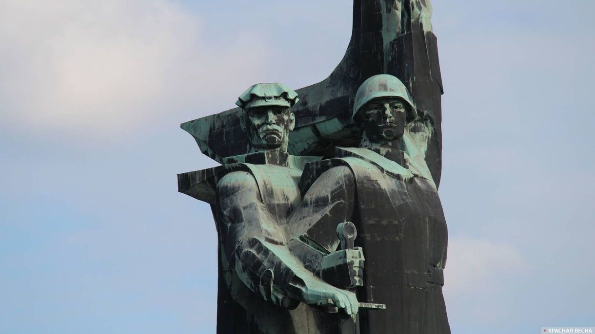 Памятник Твоим освободителям Донбасс