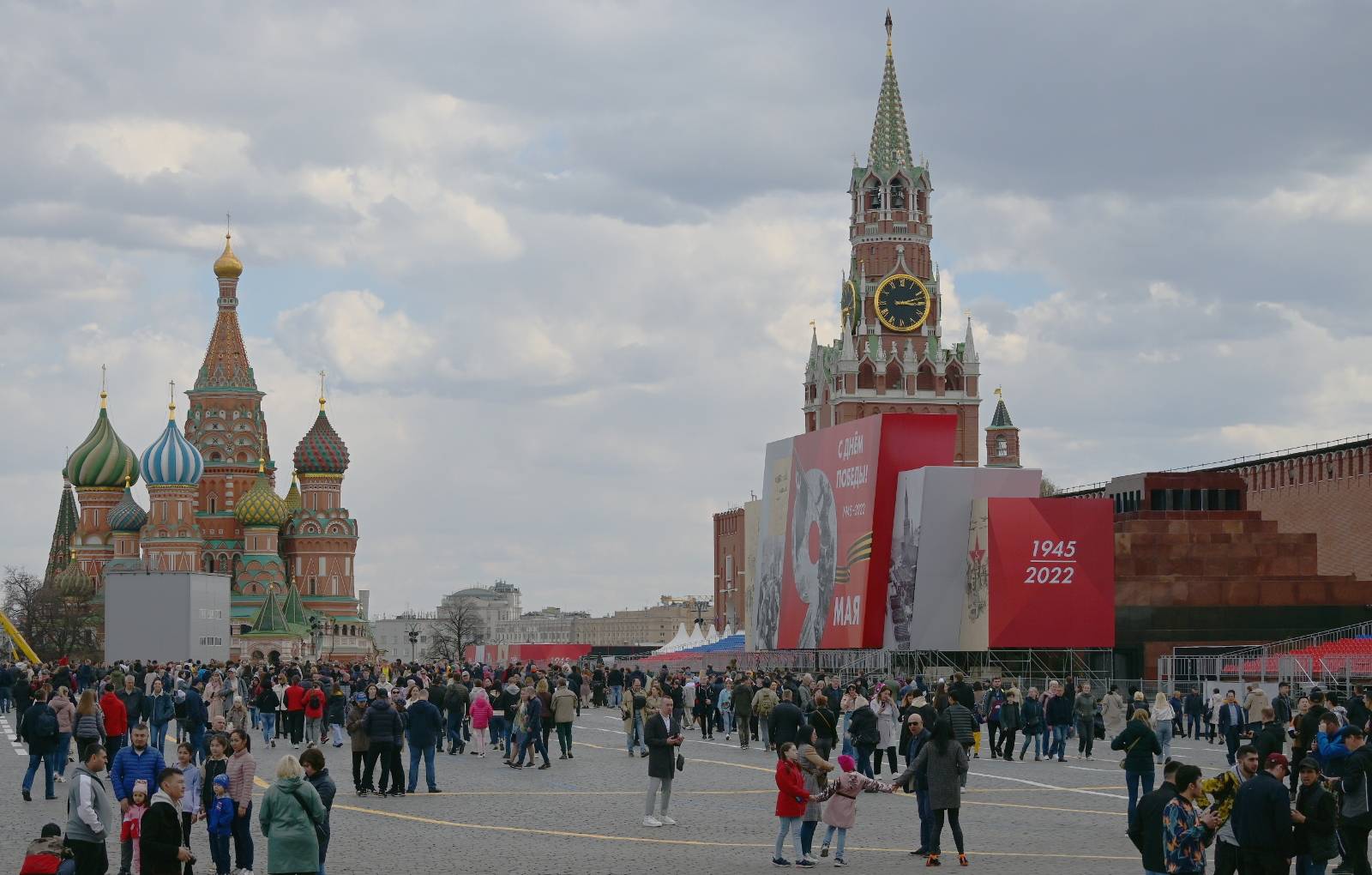 Подготовка к 9 мая на Красной площади