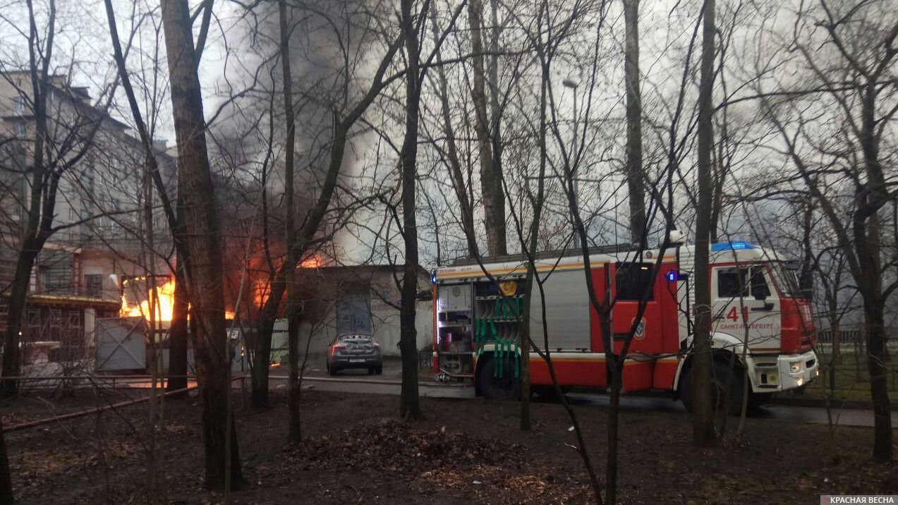 Сотрудники МЧС