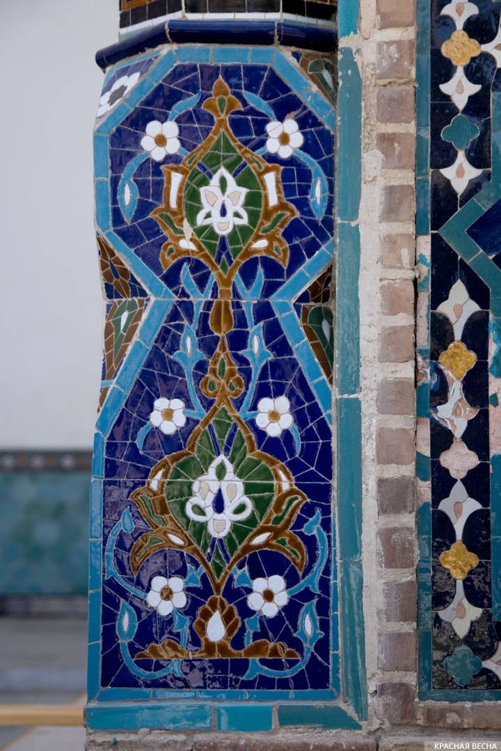 Мозаика, украшающая гробницу Амира Тимура