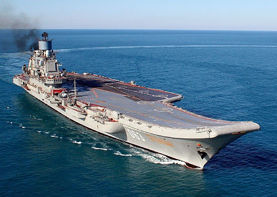 Крейсер «Адмирал Кузнецов» у берегов Сирии [mil.ru]