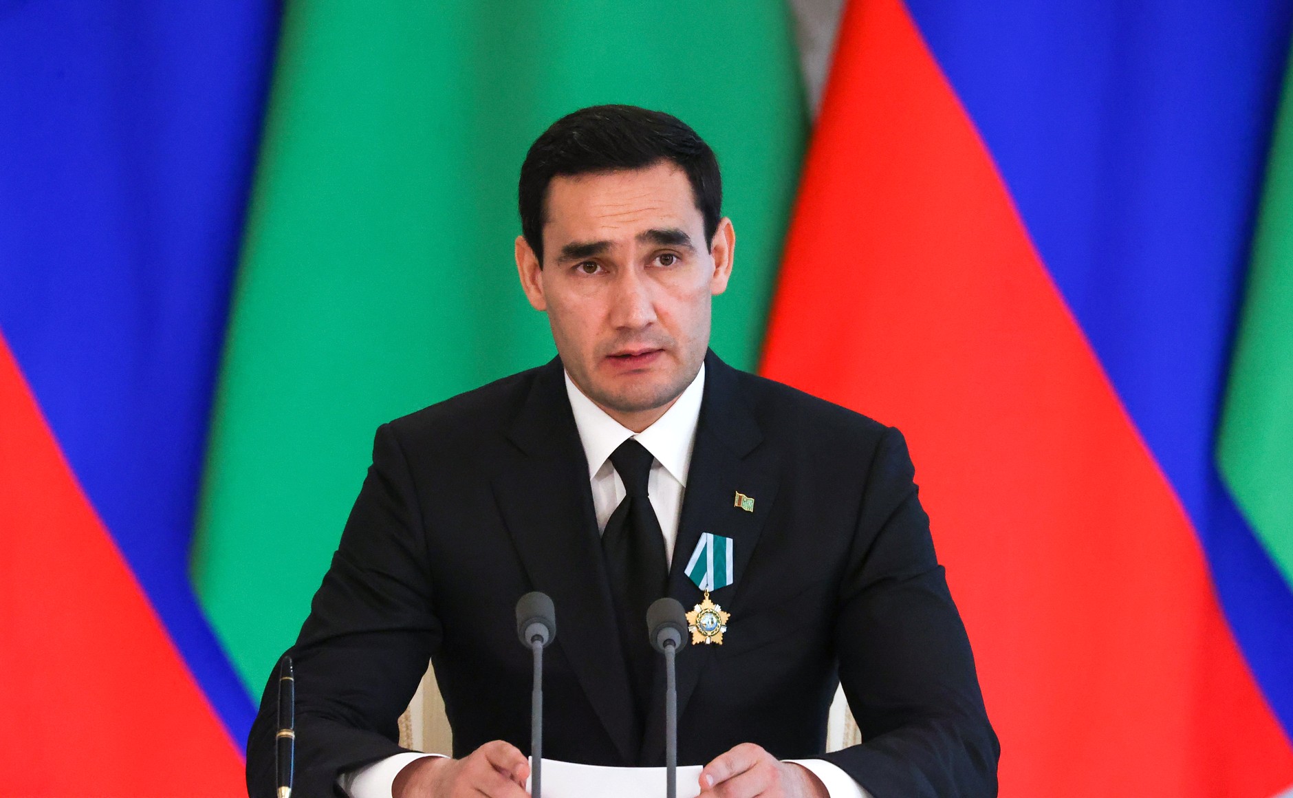 Президент Туркмении принял представителей делегации Узбекистана