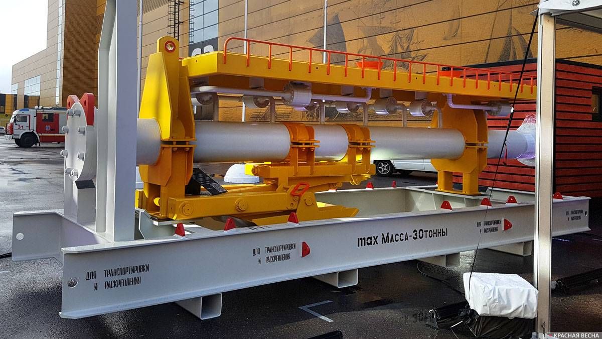 Оборудование, предназначенное для запуска в подводные трубопроводы устройств очистки и диагностики. АО «ЦНИИ «КУРС» (Москва), ОАО «Салаватнефтемаш» (Салават). Санкт-Петербург, Экспофорум. 01.10.2019