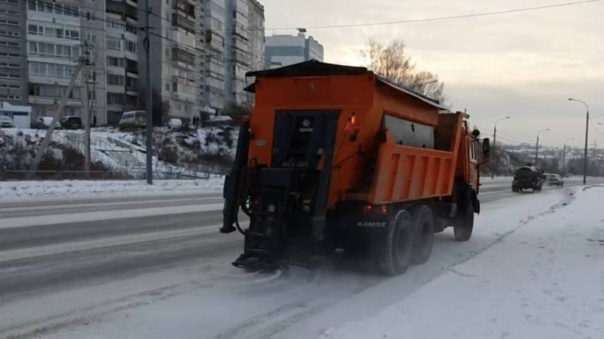 Уборка от снега улиц Томска