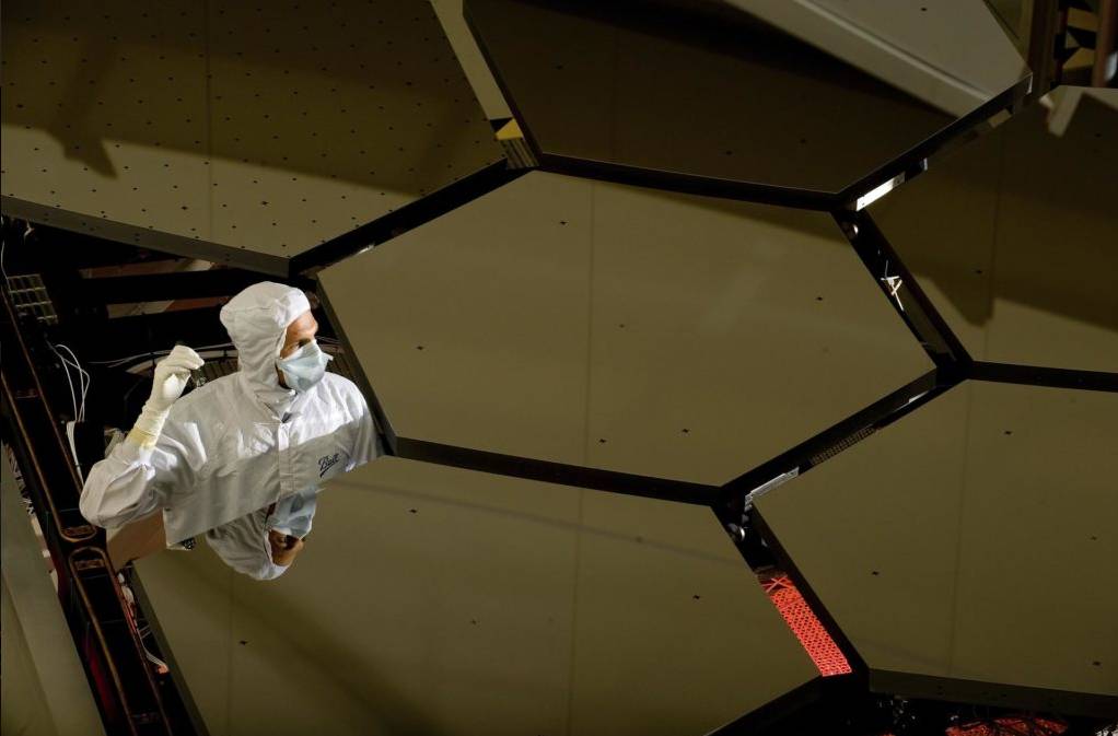 Зеркало телескопа «Джеймс Уэбб»