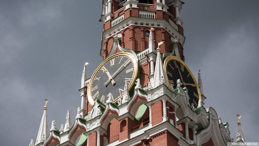 Кремль Куранты Спасская башня