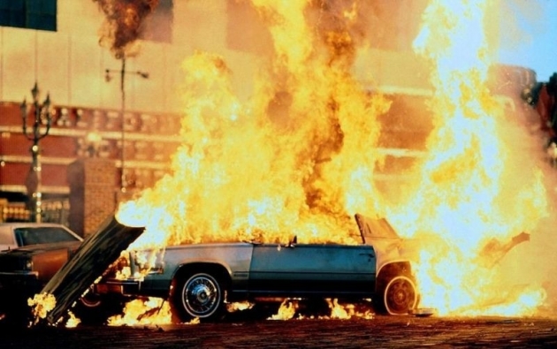 Взрыв автомобиля