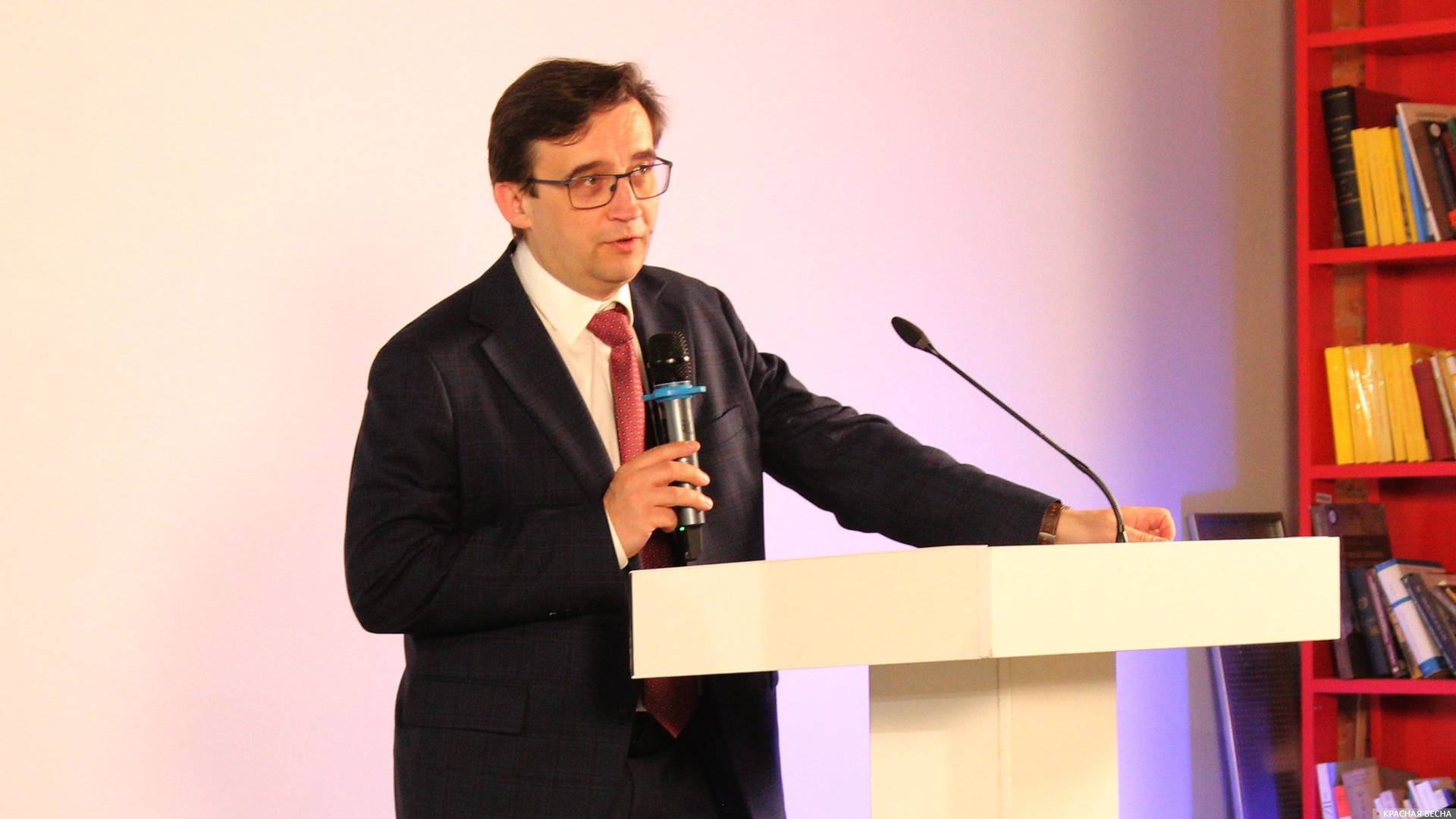 Представитель ИКИ•РАН, кандидат физико-математических наук Андрей•Садовский