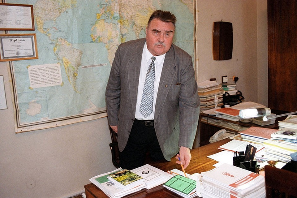 Виктор Драгавцев