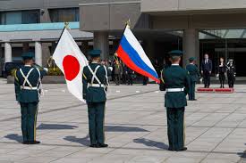 Флаги РФ и Японии