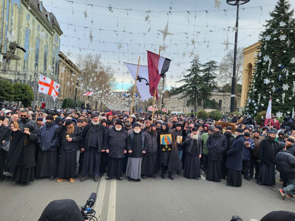 Акция протеста Консервативного движения\Alt-info против осквернения иконы Матроны Московской в Тбилиси 13 января 2024 года