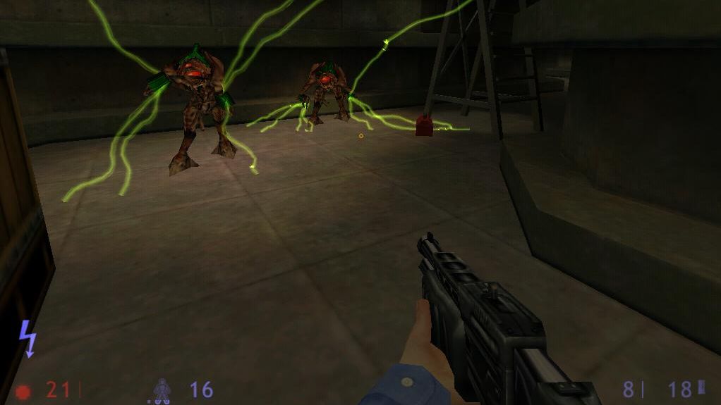 Скриншот из компьютерной игры Half-Life: Blue Shift.