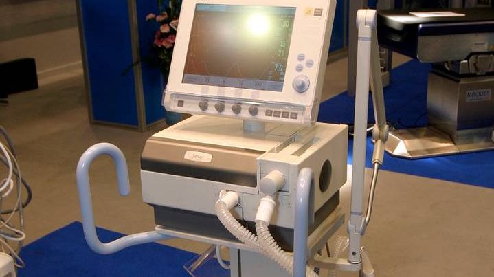 Аппарат искусственной вентиляции легких (ИВЛ)