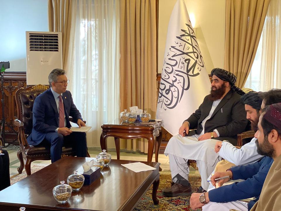 Встреча Бахыта Султанова с представителями афганского правителства и бизнеса