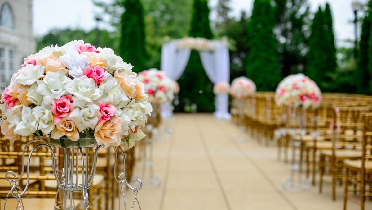 Букеты цветов на свадьбе