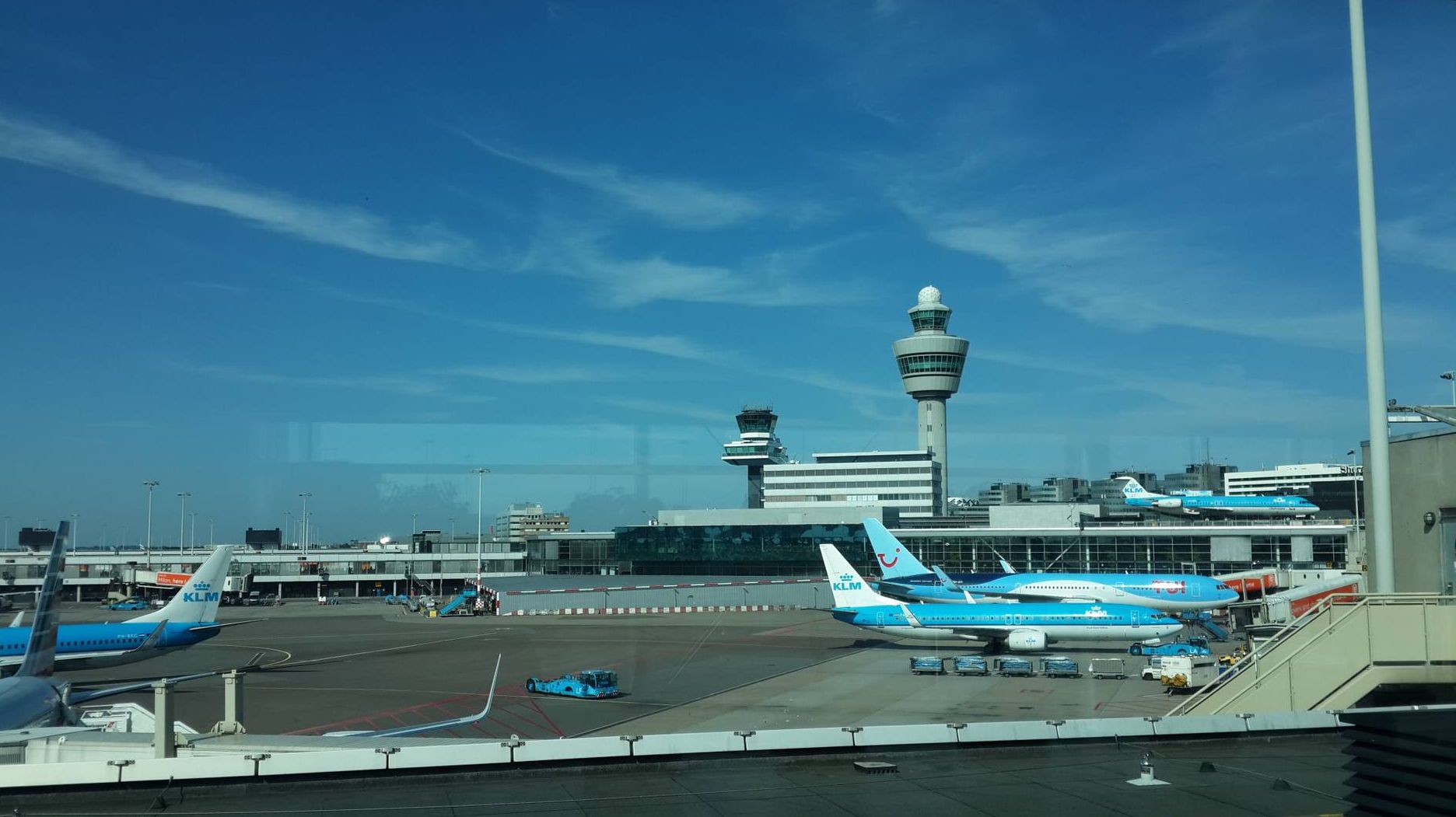 Аэропорт. Амстердам.