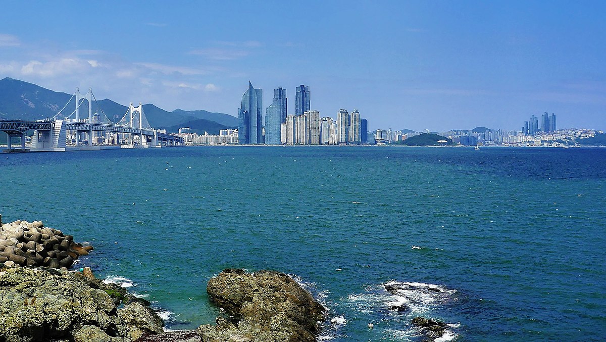 Пуса́н — город в Республике Корея.