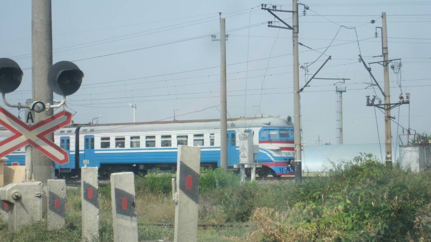 Пригородный поезд ЭР1-190 (ЕР1-190) Украина