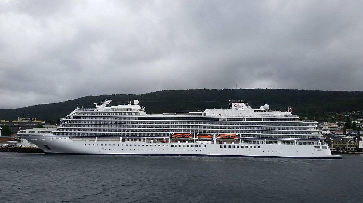 Лайнер Viking Sky