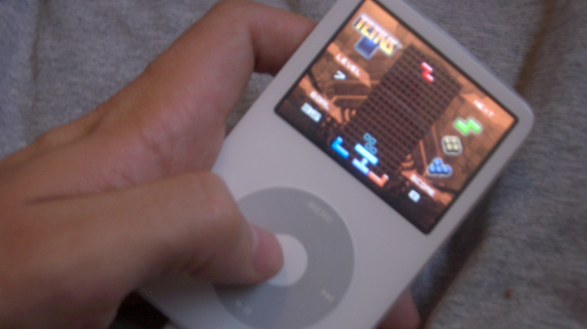 «Тетрис» на дисплее аудиоплеера iPod