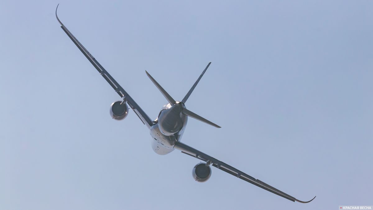 Пассажирский самолет Airbus