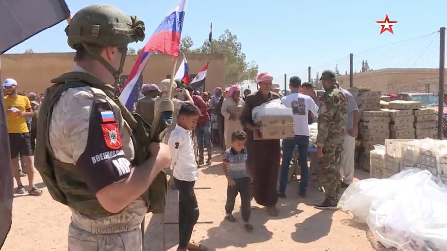 Гуманитарная акция ВС России в провинции Алеппо
