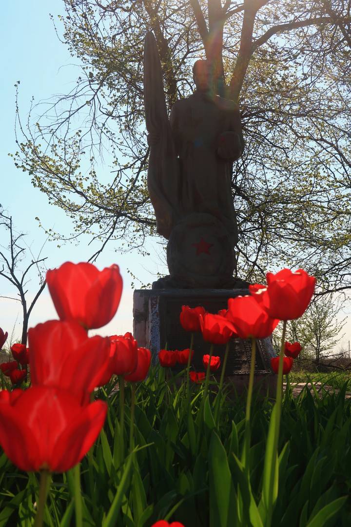 Памятник погибшим при освобождении Талаковки от немецких захватчиков