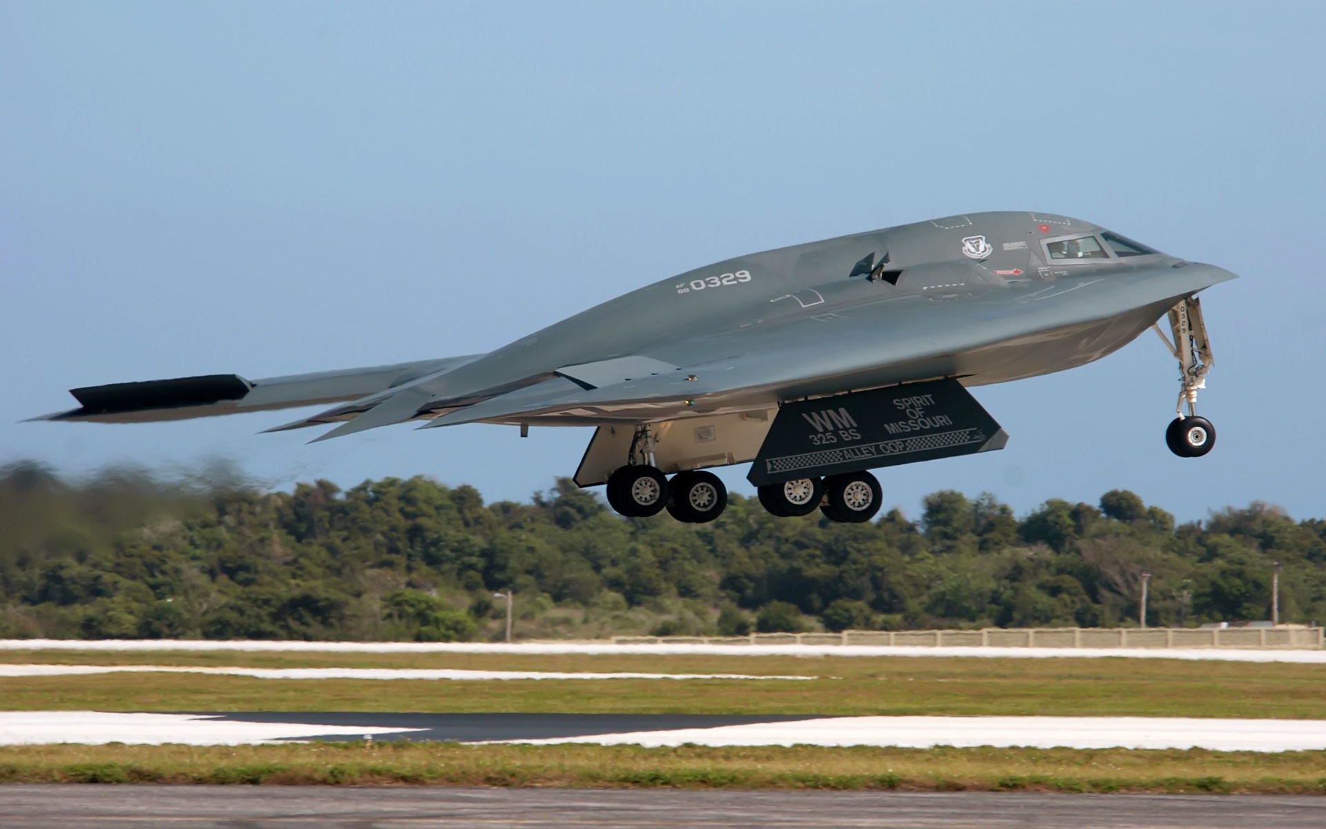 B-2 «Spirit»