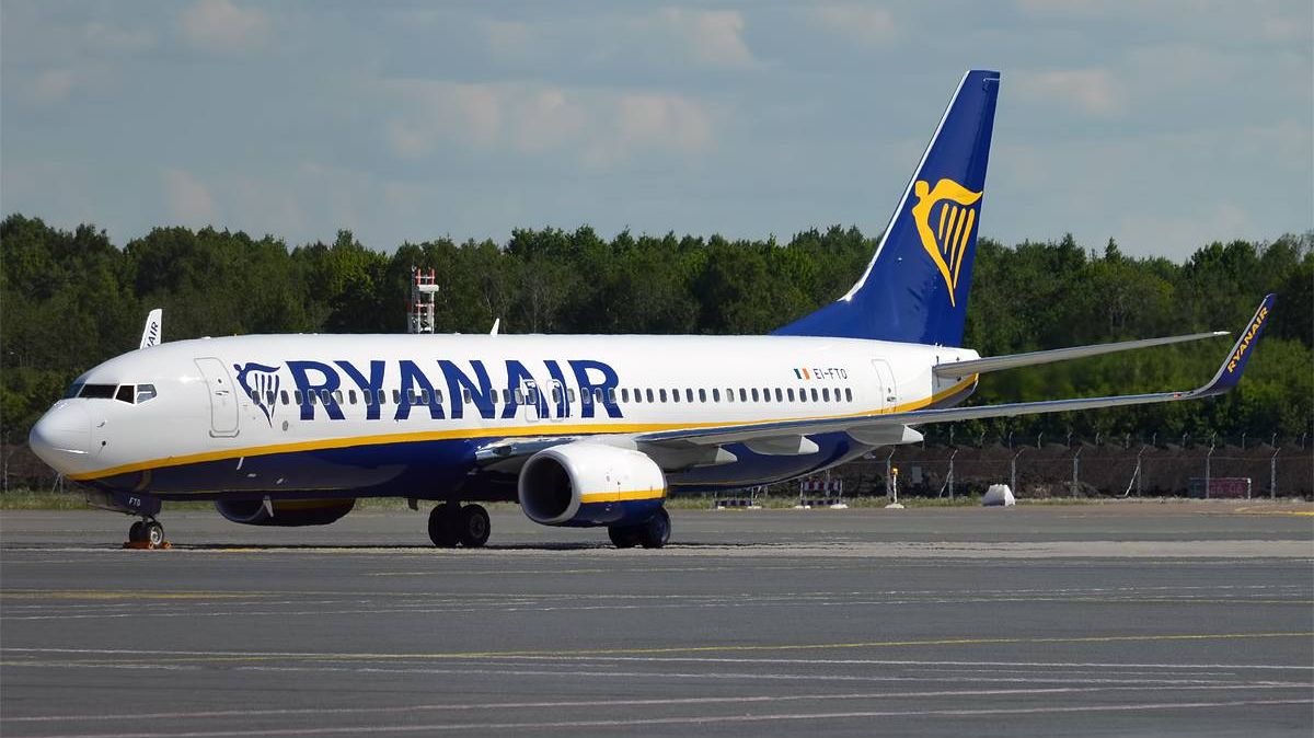 Самолет компании Ryanair