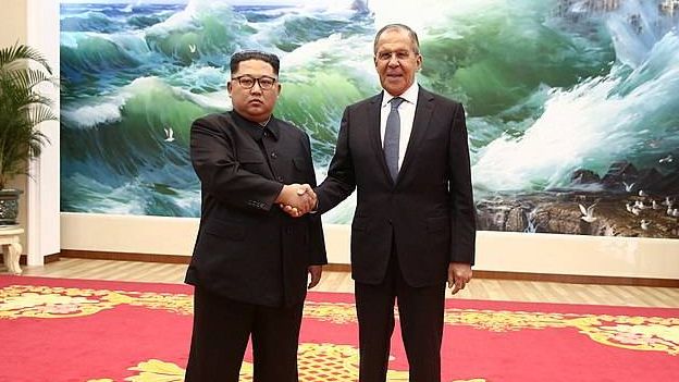 Встреча Председателя Государственного совета КНДР товарища Ким Чен Ына с Министром иностранных дел Российской Федерации Сергеем Лавровым