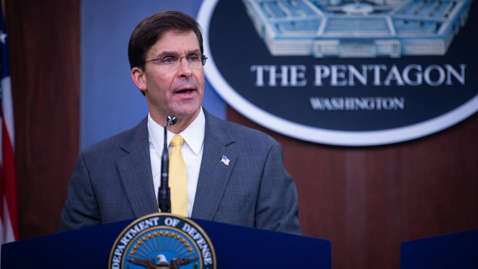 Марк Эспер на брифинге в Пентагоне 28 августа