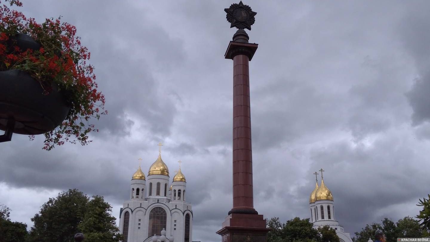 Триумфальная колонна. Площадь Победы, Калининград