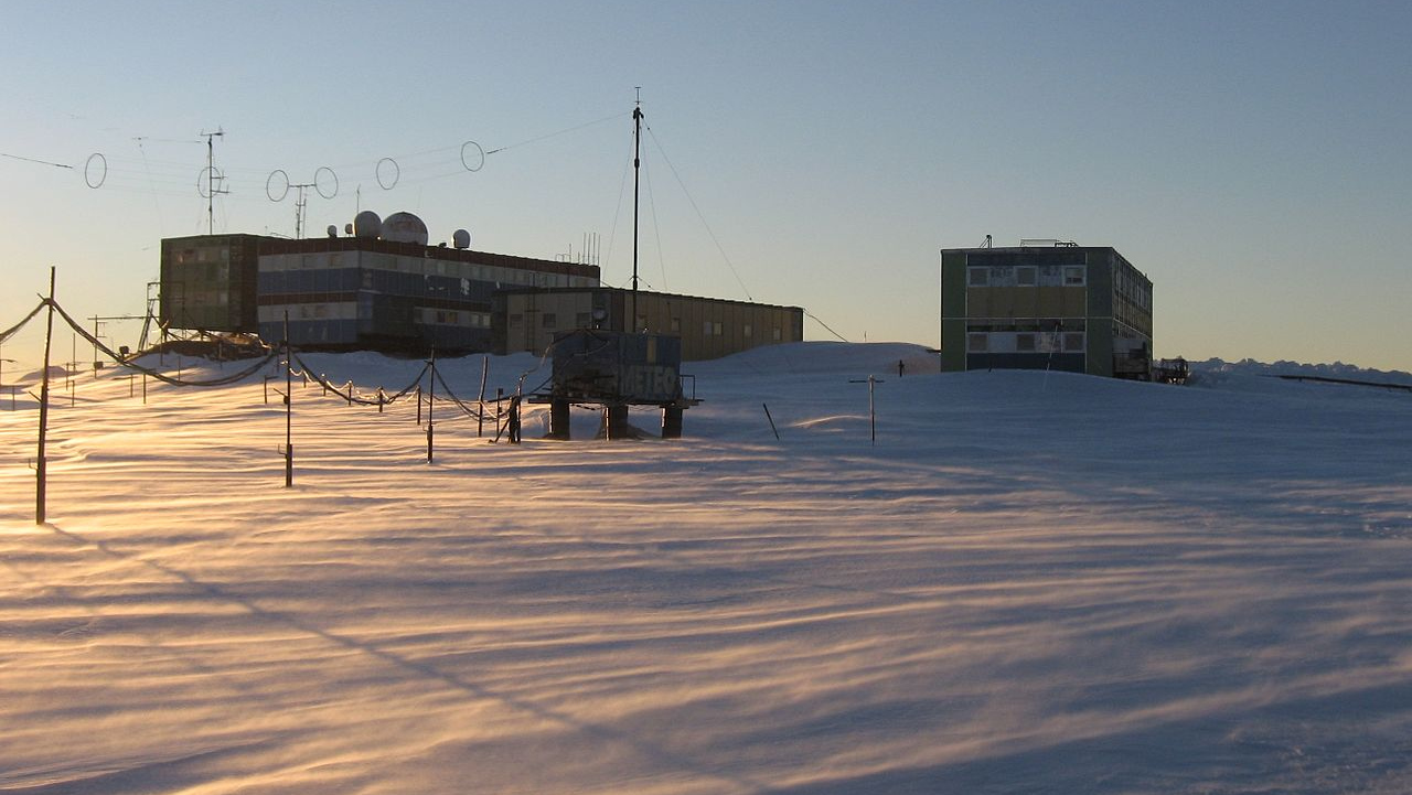 Антарктическая станция «Мирный» в 2007 году