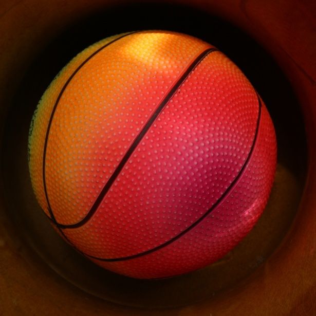  Баскетбол  
