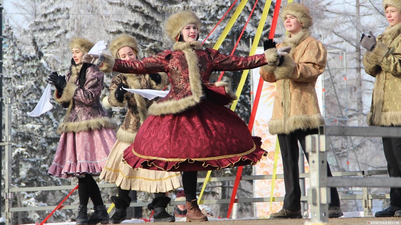 Концерт в день Масленицы. Русские народные танцы