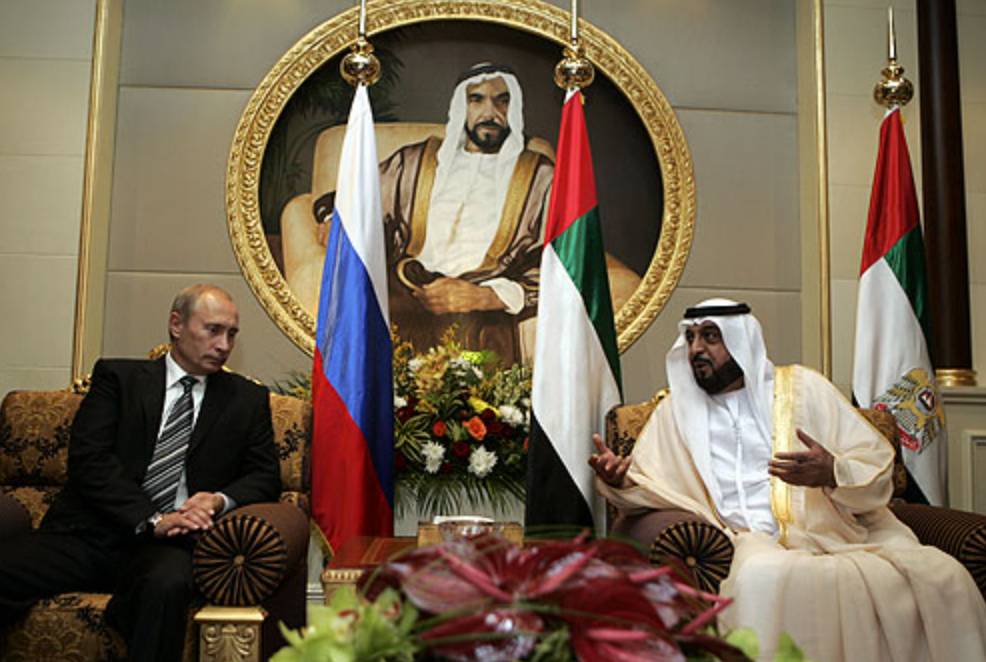 Президент России Владимир Путин и президент ОАЭ Халифа бен Заид Аль Нахайян