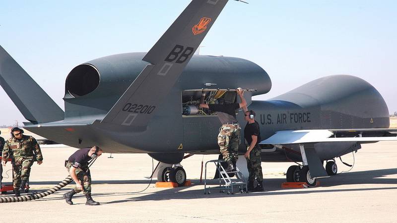 Беспилотник RQ-4 Global Hawk