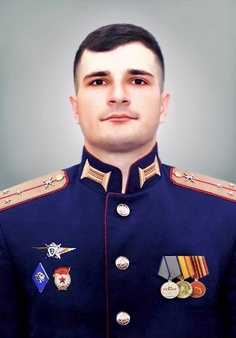 Герой России старший лейтенант из Дегестана Шамиль Магомедов