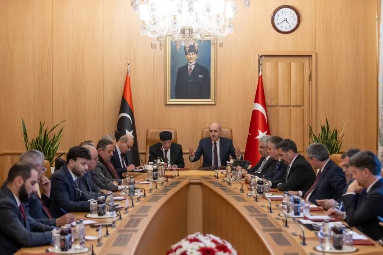 Переговоры спикера Палаты представителей Ливии Агилы Салеха и спикера турецкого парламента Нумана Куртулмуша