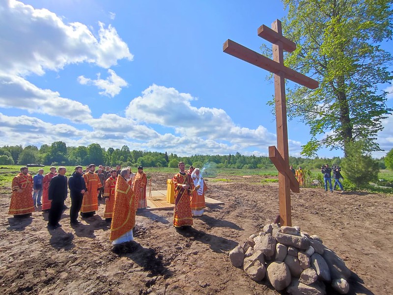Молитва на захоронении у деревни Вдицко