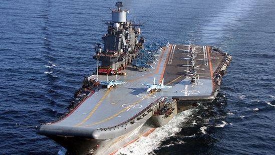 Авианесущий крейсер Северного флота «Адмирал Кузнецов»