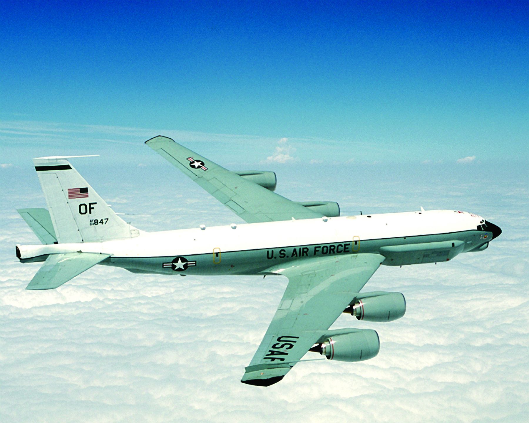 Rc 135. RC-135 самолет разведчик. Американские самолёты разведчики RC 135. RC-135 ВВС США. Стратегический самолет-разведчик RC-135 ВВС США.