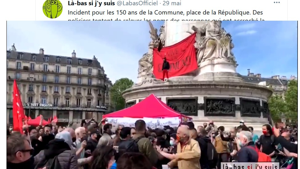 Скриншот страницы Twitter пользователя Là-bas si j’y suis с видео манифестации в память 150-летия смерти коммунаров
