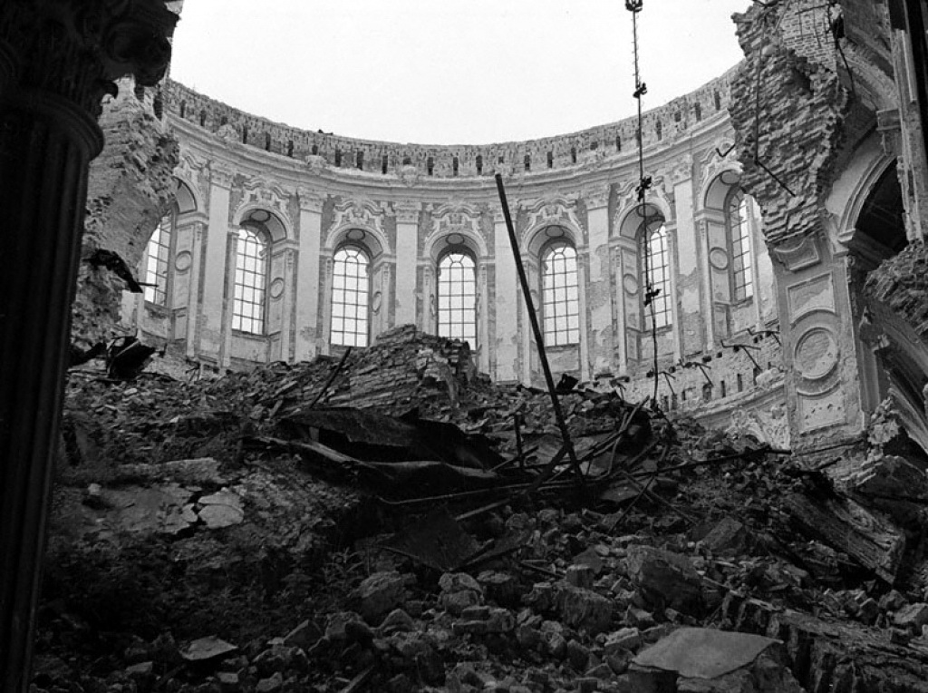 Разрушенный нацистами Новоиерусалимский монастырь