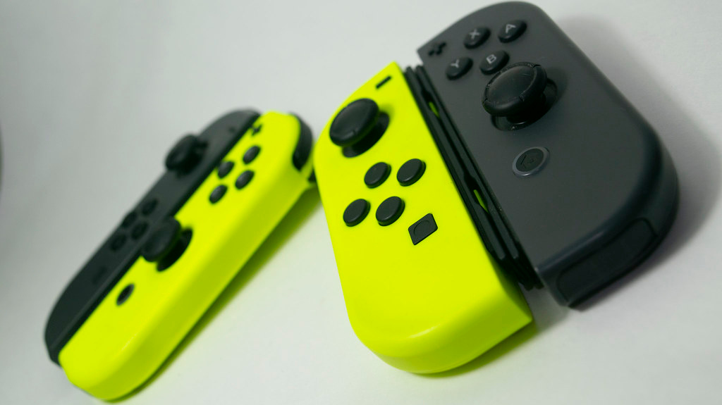 Контроллеры Joy-Con