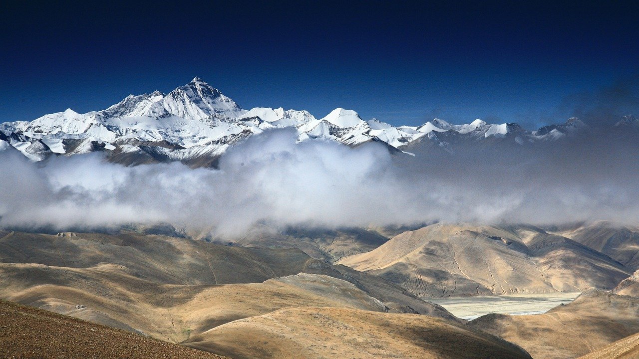 Туман в Гималаях