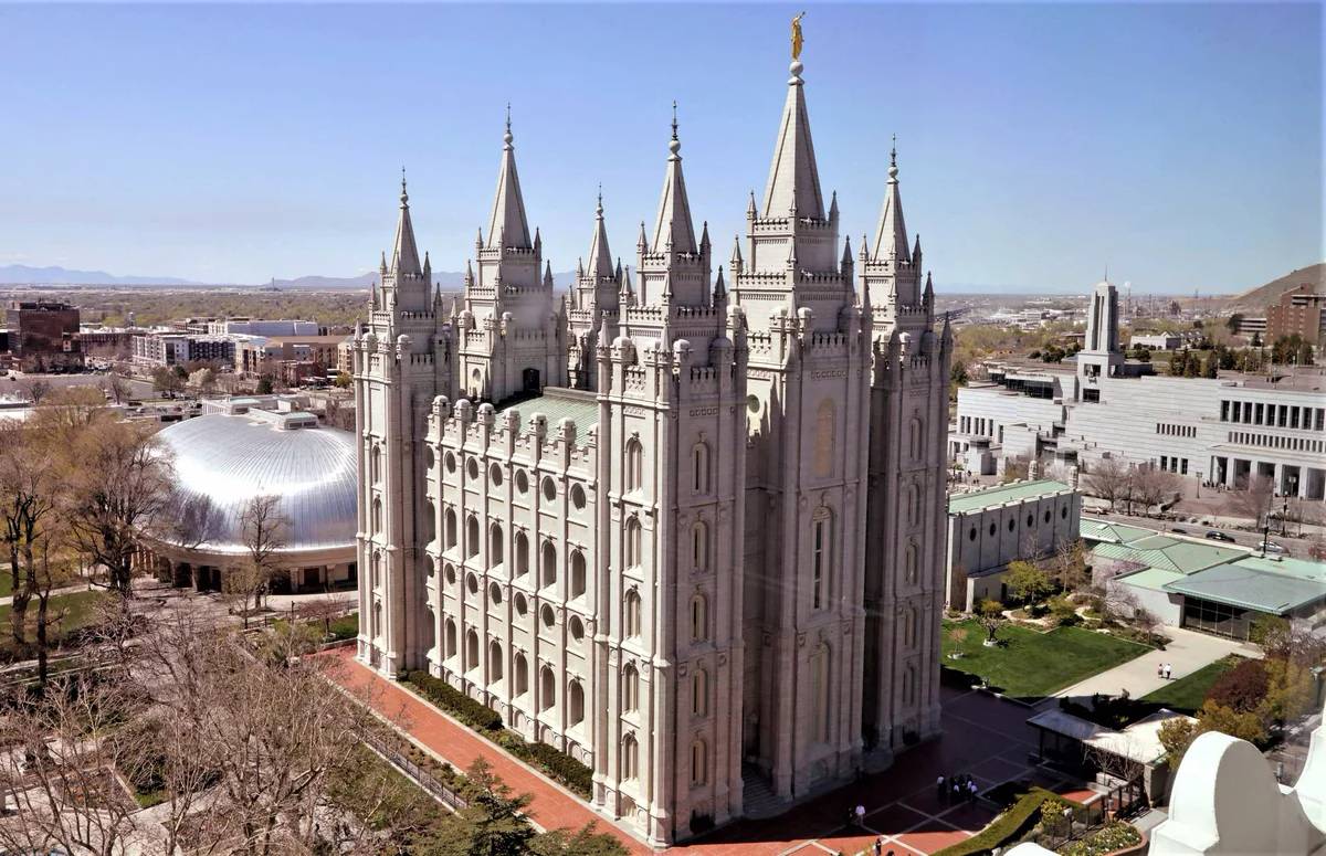 Культовое сооружение мормонов в Солт-Лейк-Сити, США (Фото: AP, R.Bowmer)