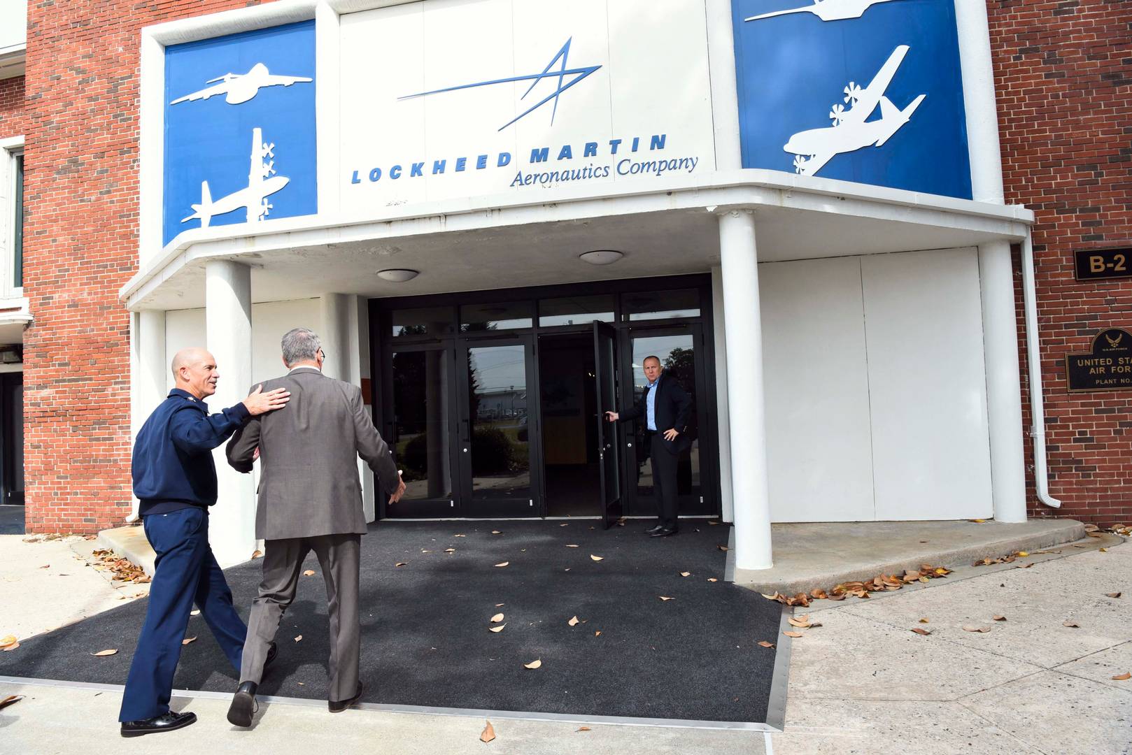 Проходная завода Lockheed Martin в Мариетте, штат Джорджия