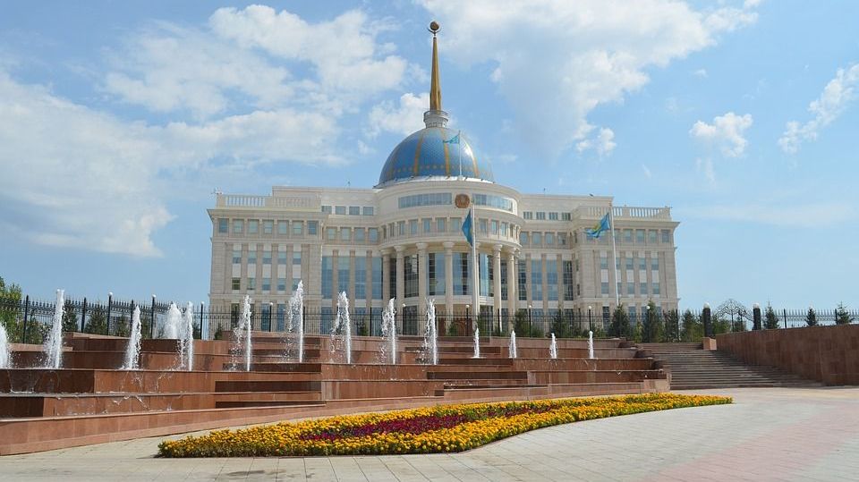 Дворец президента, Астана