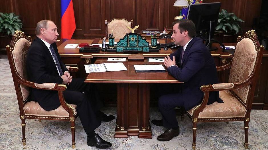 Президент РФ Владимир Путин и врио главы Ненецкого автономного округа Александр Цыбульский